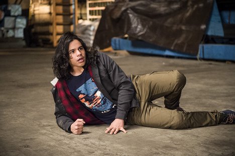 Carlos Valdes - The Flash - Welcome to Earth-2 - Photos