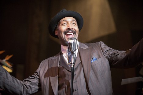 Jesse L. Martin - The Flash - Welcome to Earth-2 - Photos