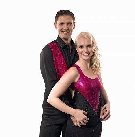 Sinuhe Wallinheimo, Tiina Blake - Dancing on Ice - Promóció fotók