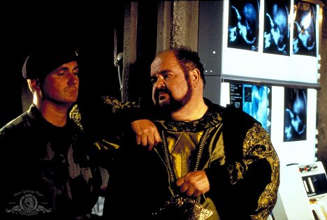 Dom DeLuise - Stargate SG-1 - Un étrange compagnon - Film