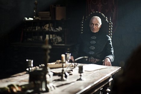 Charles Dance - Game of Thrones - The Old Gods and the New - Photos