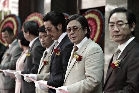 Jung-woo Ha, Min-shik Choi, Hong-fa Kim - Nameless Gangster: Rules of the Time - Photos