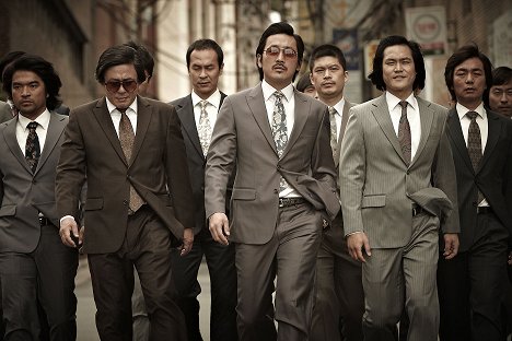 Hyun-joong Kang, Min-shik Choi, Jung-woo Ha, Cheol-u Han, Sung-kyun Kim, Chul-min Lee - Nameless Gangster: Rules of the Time - Photos