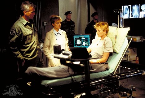 Richard Dean Anderson, Teryl Rothery, Amanda Tapping - Hviezdna brána - Entity - Z filmu