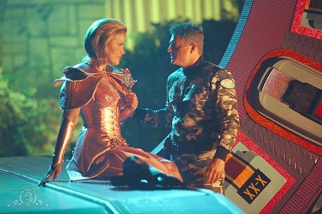 Jill Teed, Michael DeLuise - Stargate SG-1 - Wormhole X-Treme! - Film