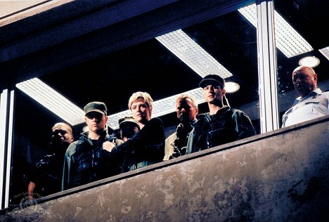 Christopher Judge, David Kopp, Amanda Tapping, Richard Dean Anderson, Courtenay J. Stevens, Don S. Davis - Stargate Kommando SG-1 - Bewährungsprobe - Filmfotos