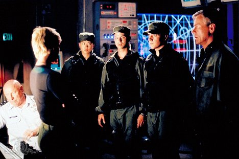 Don S. Davis, Grace Park, David Kopp, Courtenay J. Stevens, Richard Dean Anderson - Stargate Kommando SG-1 - Bewährungsprobe - Filmfotos