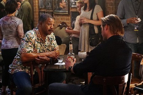 Carl Weathers - Colony - 98 Seconds - Photos