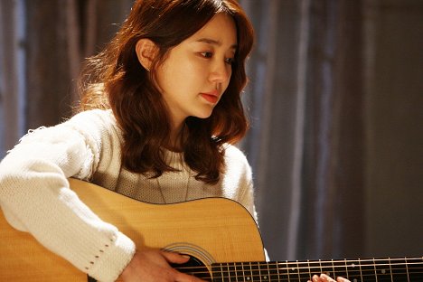 Eun-hye Yoon - Saranghooae - Van film