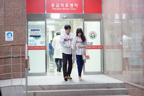 Sang-kyung Kim, Jeong-ahn Chae - Appareul bilryeodeuribnida - Z filmu