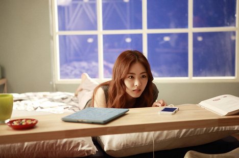 Yeon-hee Lee - Gyeolhonjeonya - Kuvat elokuvasta