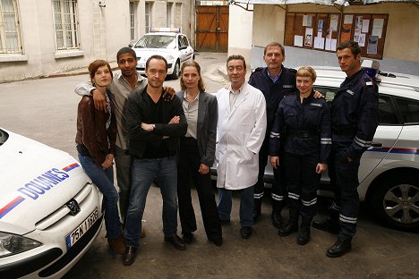 Claire Galopin, Lahcen Razzougui, Manuel Blanc, Isabelle Renauld, Philippe Duquesne, Nicolas Jouhet, Gabrielle Lemoine, Robert Plagnol - Trafics - Werbefoto