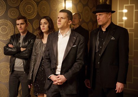 Dave Franco, Lizzy Caplan, Jesse Eisenberg, Woody Harrelson - Now You See Me 2 - Photos