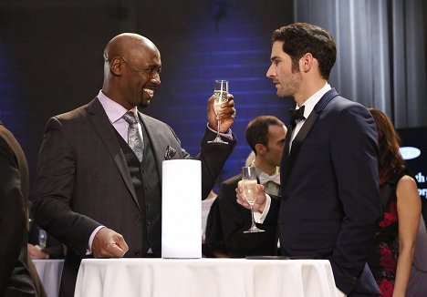 D.B. Woodside, Tom Ellis - Lucifer - Wingman - Van film