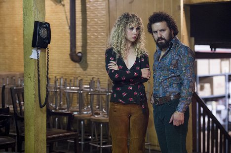Juno Temple, Max Casella - Vinyl - Yesterday Once More - Photos