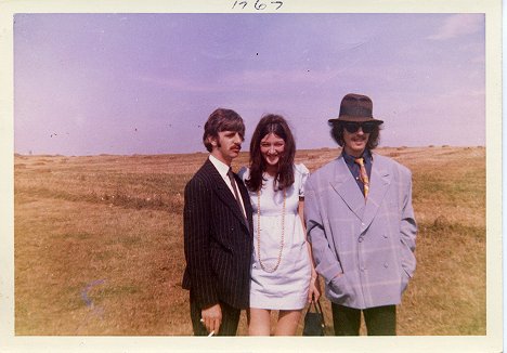 Ringo Starr, Freda Kelly, George Harrison - Dans l'antichambre des Beatles : Quatre garçons et une secrétaire dans le vent - Film