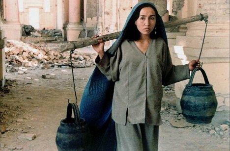 Agheleh Rezaie - V pět odpoledne - Z filmu