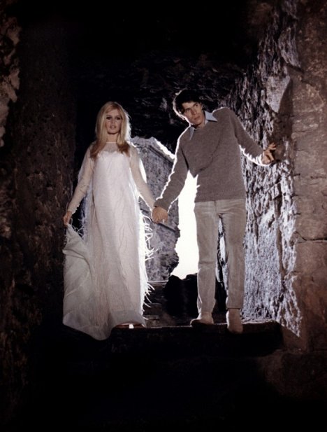 Brigitte Bardot, Laurent Terzieff - A coeur joie - Film