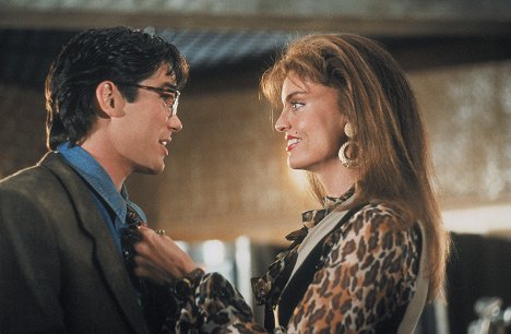 Dean Cain, Tracy Scoggins - Lois & Clark: The New Adventures of Superman - Photos