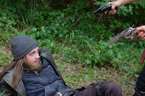 Tom Payne - The Walking Dead - Die neue Welt - Filmfotos