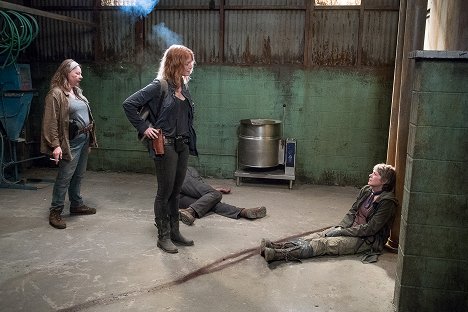 Jill Jane Clements, Alicia Witt, Melissa McBride - Walking Dead - Na jednej lodi - Z filmu