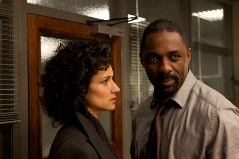 Indira Varma, Idris Elba - Luther - Argent roi - Film