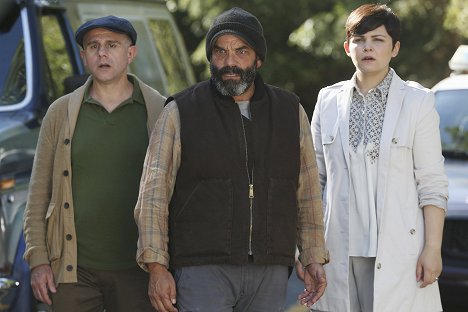 Michael Coleman, Lee Arenberg, Ginnifer Goodwin - Once Upon a Time - The Price - Van film