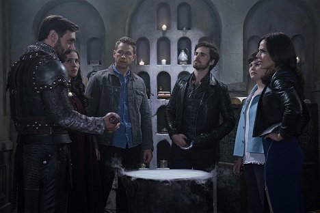 Liam Garrigan, Josh Dallas, Colin O'Donoghue, Ginnifer Goodwin, Lana Parrilla - Once Upon a Time - La Quête de Merida - Film