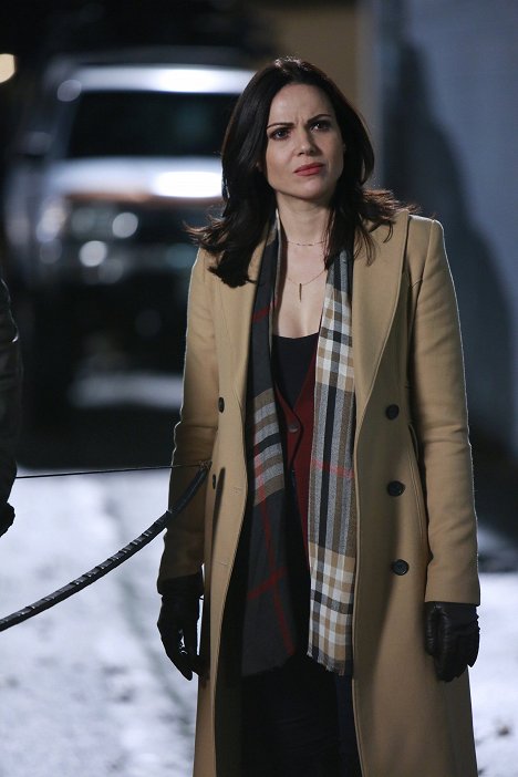 Lana Parrilla - Once Upon a Time - Swan Song - Photos