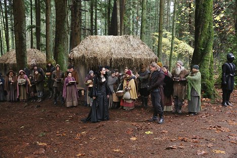 Lana Parrilla, Steven Robertson - Once Upon a Time - Souls of the Departed - Photos