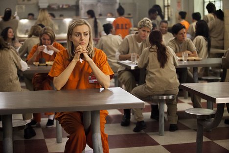 Taylor Schilling - Orange Is the New Black - Tit Punch - Photos