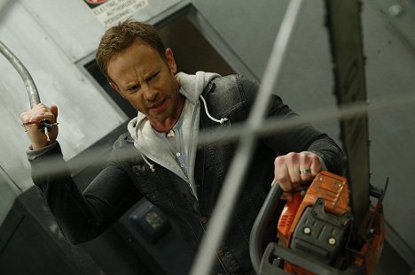 Ian Ziering - Sharknado 2: El regreso - De la película