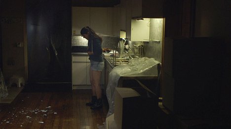 Angela Cavallin - Paranormal Witness - Demon House - Van film