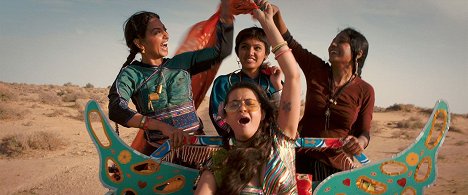 Radhika Apte, Lehar Khan, Surveen Chawla, Tannishtha Chatterjee - Parched - Z filmu