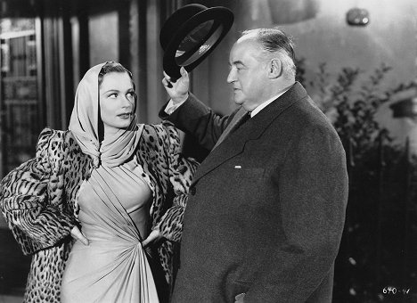 Geraldine Fitzgerald, Sydney Greenstreet - Three Strangers - De la película