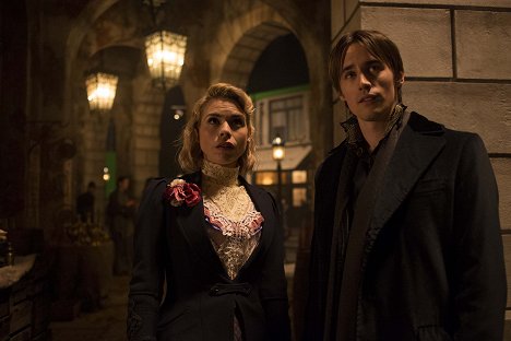 Billie Piper, Reeve Carney - Penny Dreadful - Kleiner Skorpion - Filmfotos