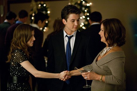 Anna Kendrick, Miles Teller, Marcia Gay Harden - Get a Job - Z filmu