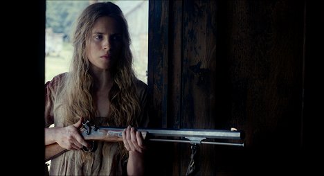 Brit Marling - The Keeping Room - Filmfotos