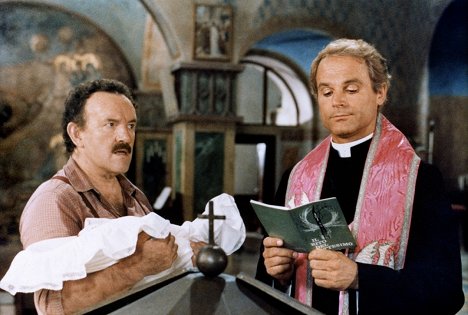 Colin Blakely, Terence Hill - Keiner haut wie Don Camillo - Filmfotos