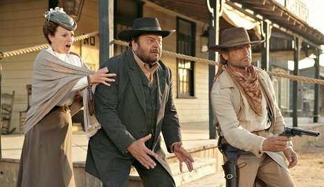 Paul Sorvino, Terence Hill - Doc West - Photos