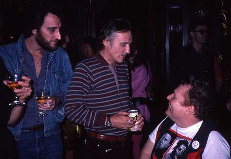 Dennis Hopper, Larry Flynt - Back Issues: The Hustler Magazine Story - Kuvat elokuvasta