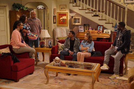 Tiffany Haddish, Loretta Devine, David Alan Grier, Jerrod Carmichael, Amber Stevens West, Lil Rel Howery - The Carmichael Show - New Neighbors - Z filmu