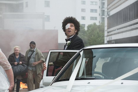 Joel Fry - Ty, já a apokalypsa - The End of the World - Z filmu