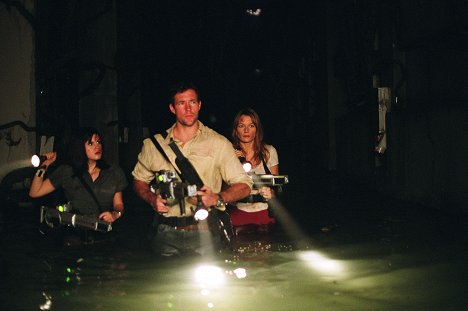 Jemima Rooper, Edward Burns, Catherine McCormack - A Sound of Thunder - De la película