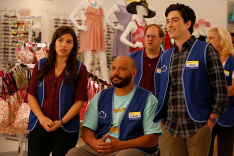 America Ferrera, Colton Dunn, Ben Feldman - Superstore - Shots and Salsa - Photos