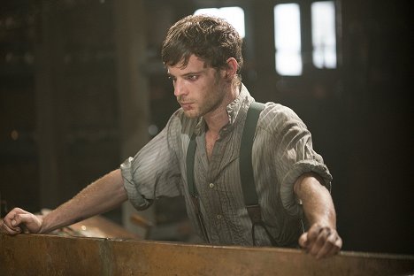 Harry Treadaway - Penny Dreadful - The Day Tennyson Died - Photos