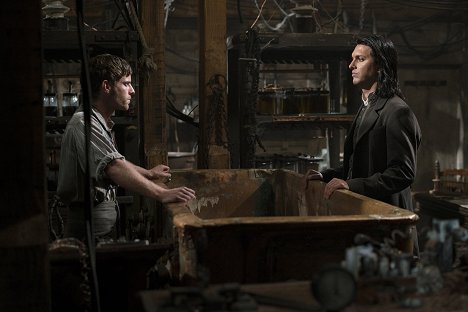 Harry Treadaway, Shazad Latif - Penny Dreadful - Den, kdy zemřel Tennyson - Z filmu