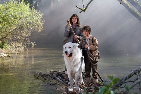 Thylane Blondeau, Félix Bossuet - Sebastian und die Feuerretter - Filmfotos