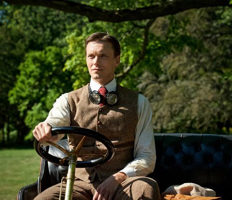 Todd Hofley - Murdoch Mysteries - War on Terror - De la película