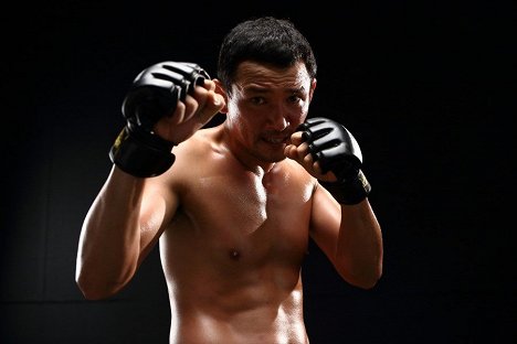 Jeong-min Hwang - Fists of Legend - Promo